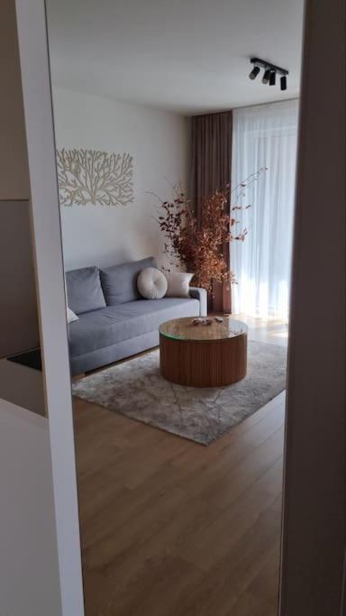 M&M2 Apartment Near Center With Free Parking - Ac Košice Exterior foto